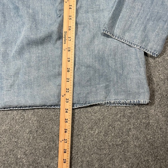 Splendid‎ Chambray Tunic Top Peasant Blouse Smocked V Neck Womens XL Boho Denim - Picture 7 of 9